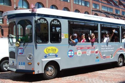 1 or 2 Day HOP-ON & HOP-OFF Narrated Trolley Tour of Boston - Hop-On Logistics: Finding Stops and Understanding Loop Limits