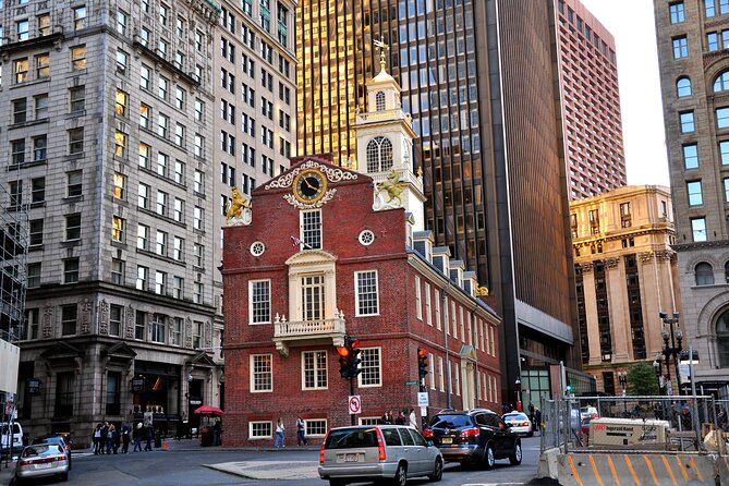 Boston History and Freedom Trail Private Walking Tour - Faneuil Hall Marketplace: speeches, markets, and the Tea Party lead-in