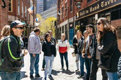 Boston: History Pub Crawl Tour Along the Freedom Trail - Starting at Sam Adams: Faneuil Hall Square First Move