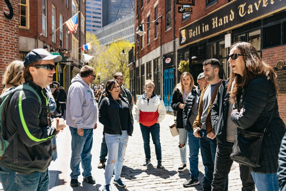 Boston: History Pub Crawl Tour Along the Freedom Trail - Starting at Sam Adams: Faneuil Hall Square First Move
