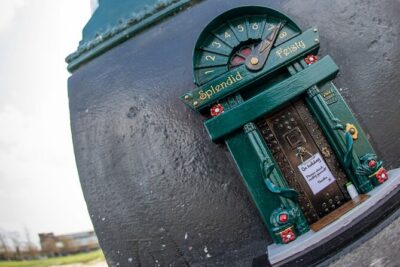 Private Self-Guided Dinky Door Hunt in Cambridge - Your map, coordinates, and the “top-secret” locations clue system